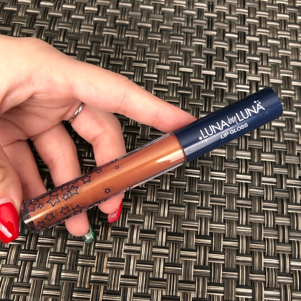 Luna by Luna “Venus” lip gloss